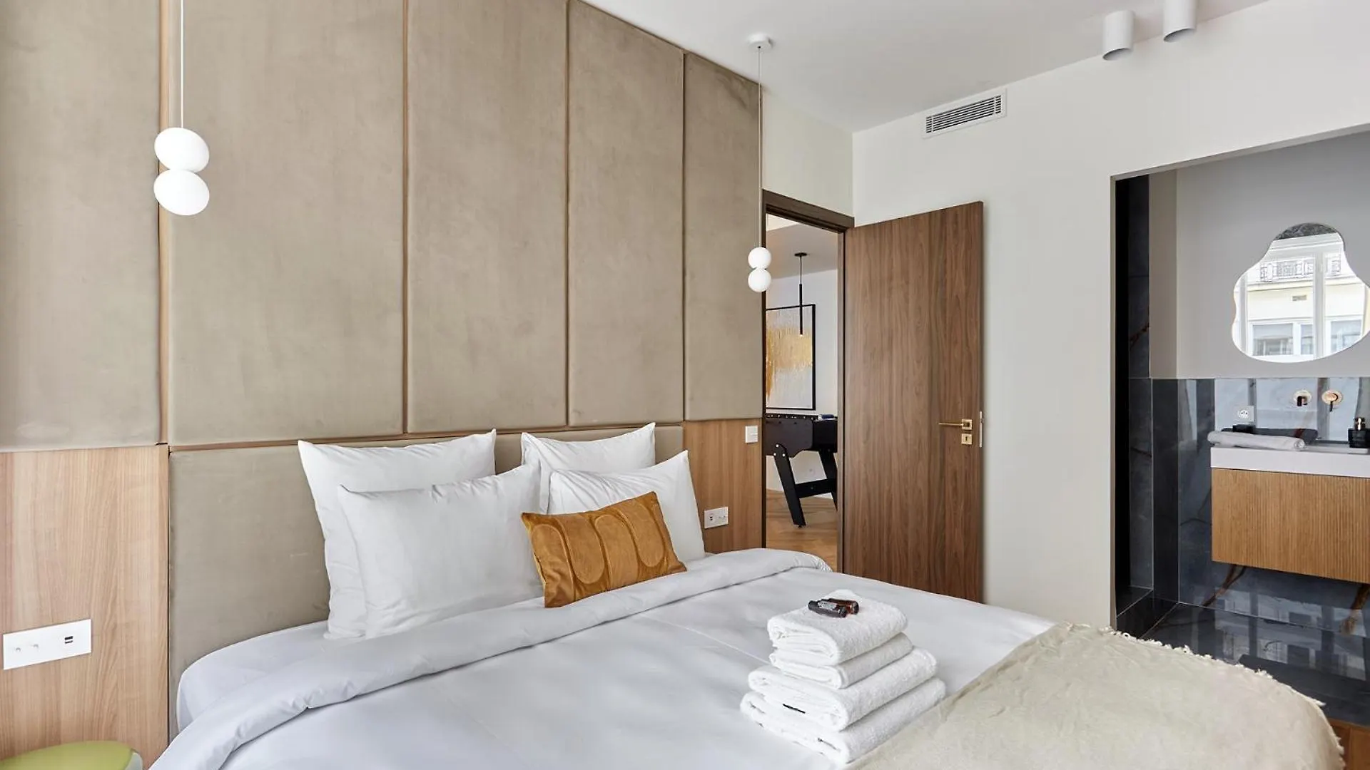Exceptional 3 Bedrooms Apartment Heart Of Paris By Studio Prestige France