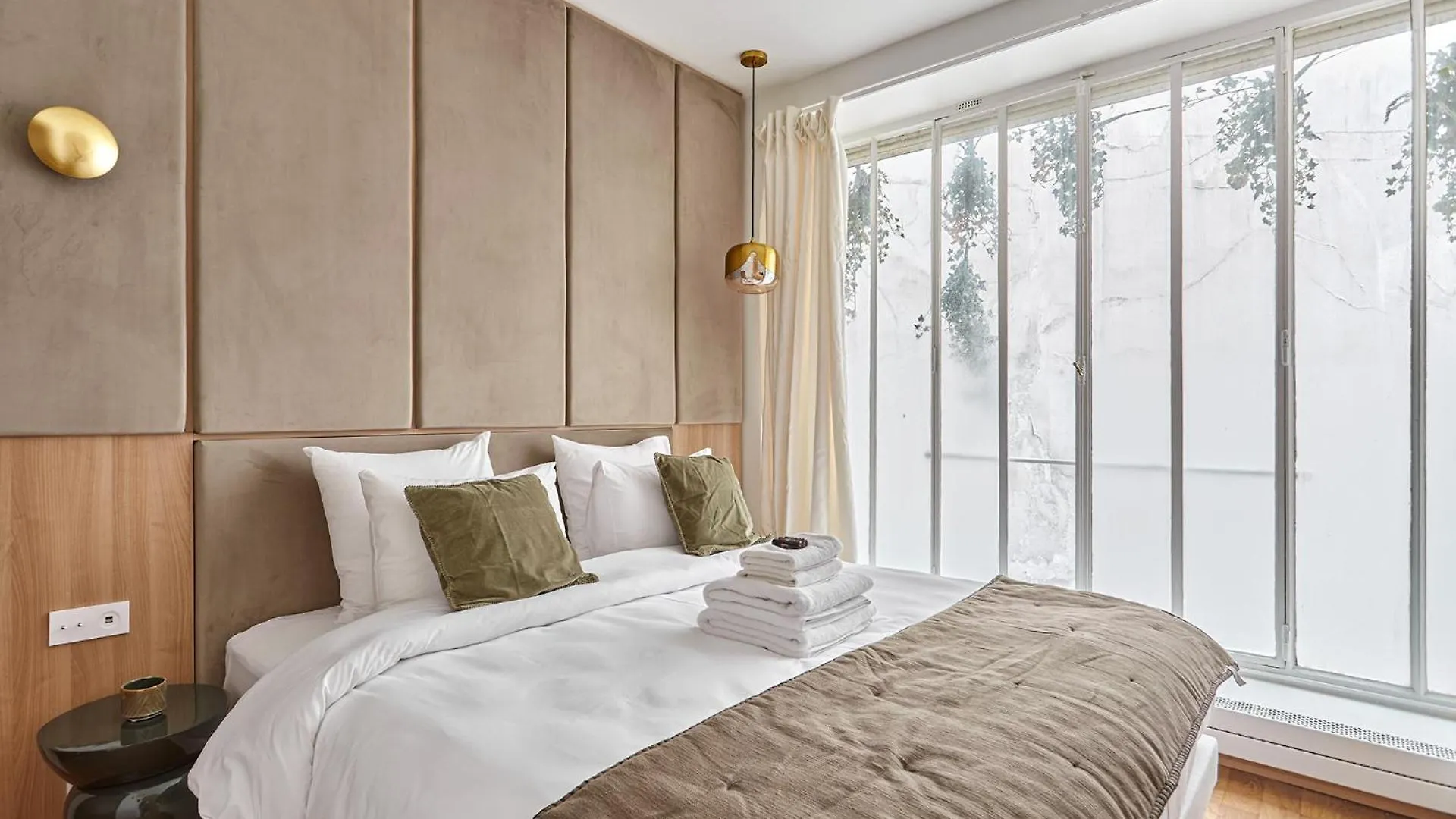 Exceptional 3 Bedrooms Apartment Heart Of Paris By Studio Prestige